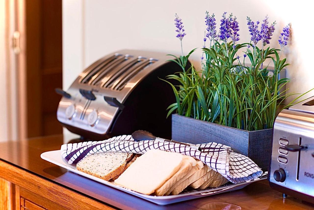 Kurrajong House Bed and Breakfast Launceston Exteriör bild
