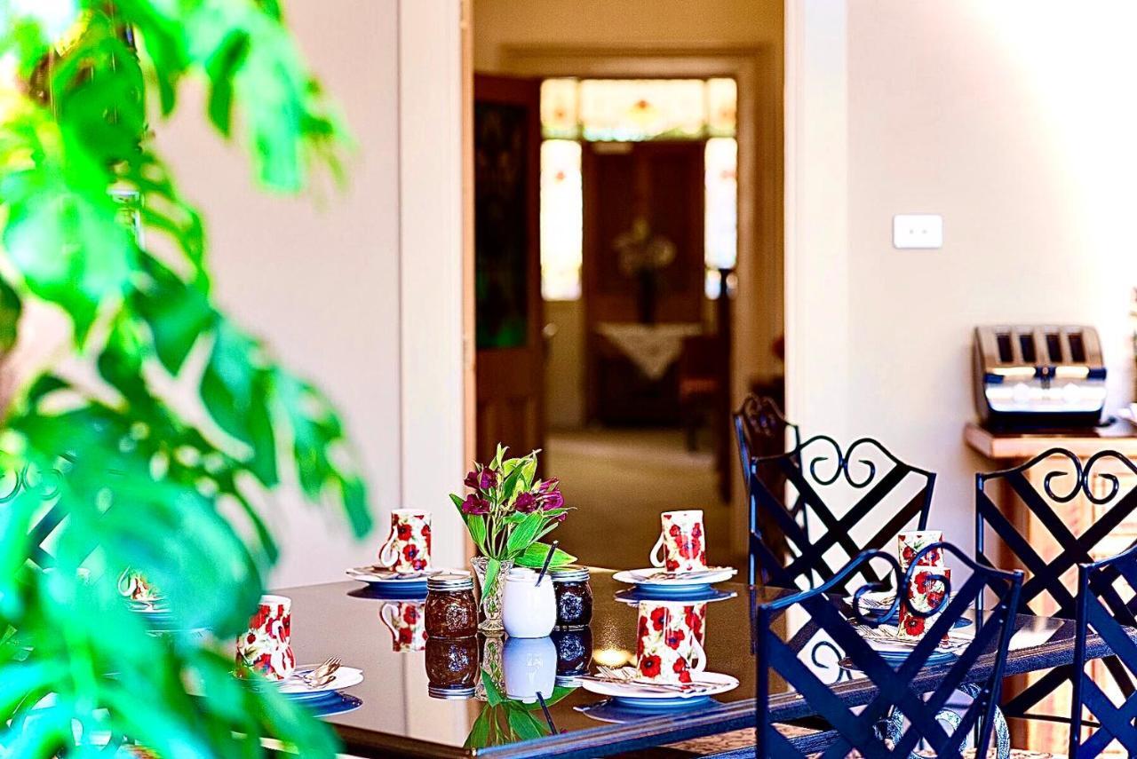 Kurrajong House Bed and Breakfast Launceston Exteriör bild